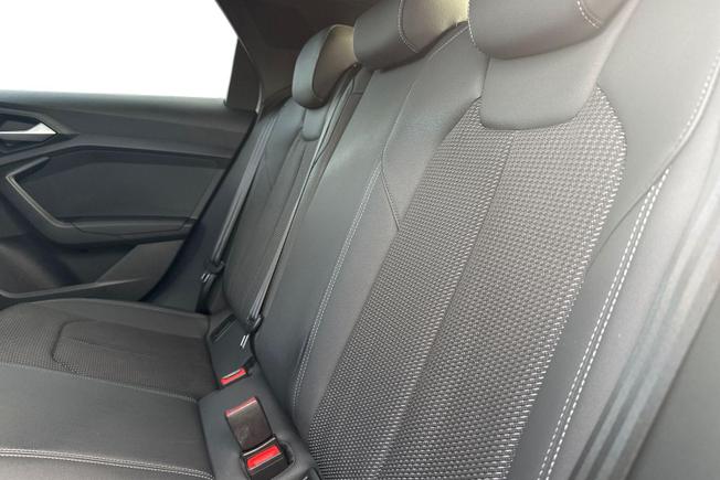 AUDI A1 Photo 9