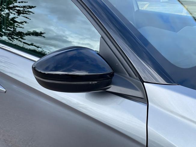 VAUXHALL Corsa Photo 20