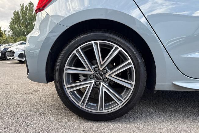 AUDI A1 Photo 5
