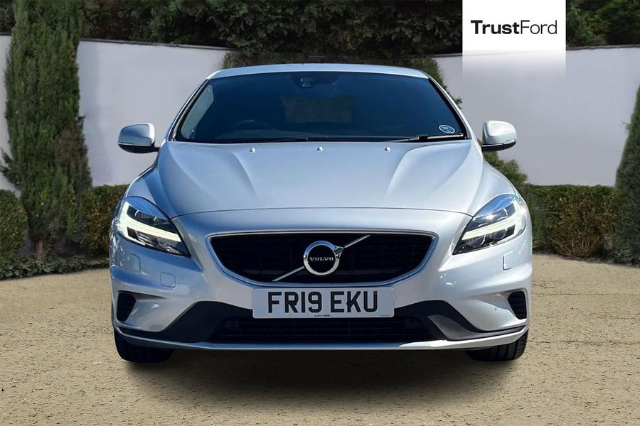 Volvo V40 Photo autoimg-5366e834ef6d8be2002b8b07082b24b66eaabe32.jpg