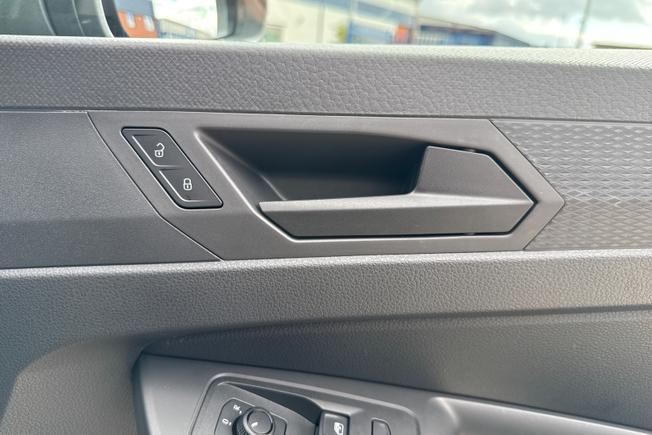 VOLKSWAGEN Caddy Photo 34