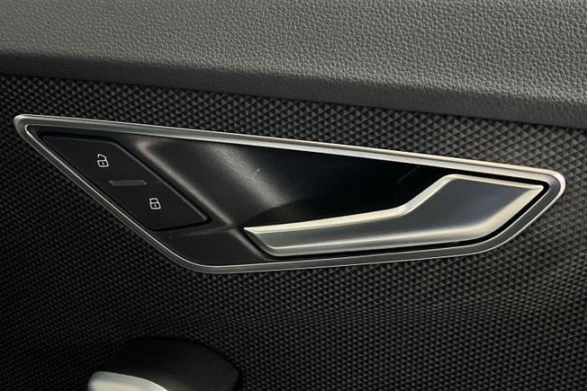 AUDI Q2 Photo 26