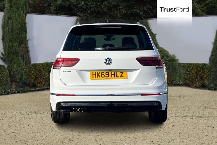 Volkswagen Tiguan Photo autoimg-5372b1e488b5e4aa9c27168480da72af77b428a2.jpg