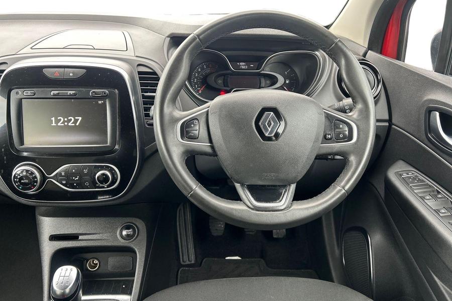 Renault CAPTUR Photo autoimg-537317ef18adb95152ba13b77ee3c3d44b826792.jpg