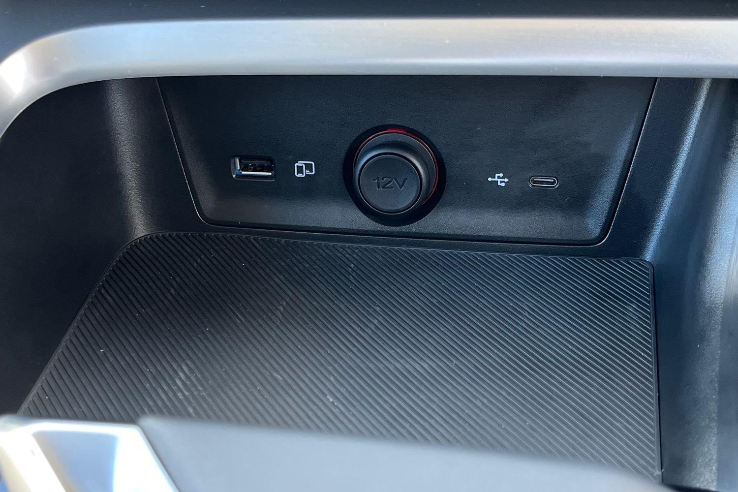 MG Motor UK ZS Photo 32