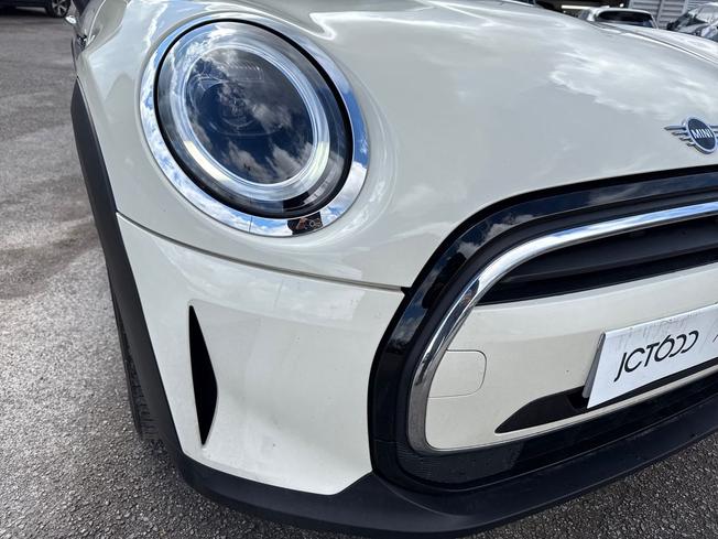 MINI Hatch Photo 28
