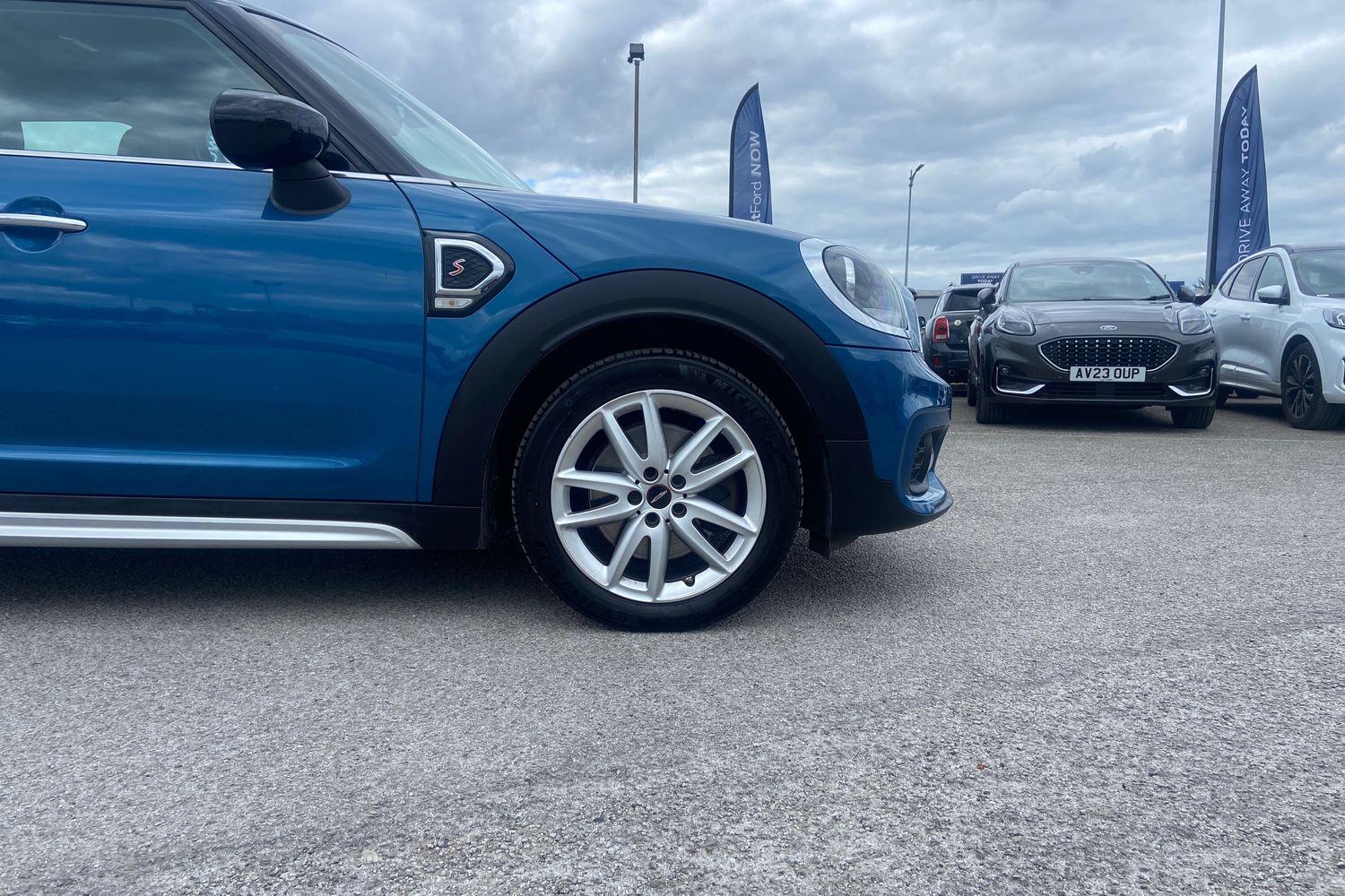 MINI Countryman Photo 7