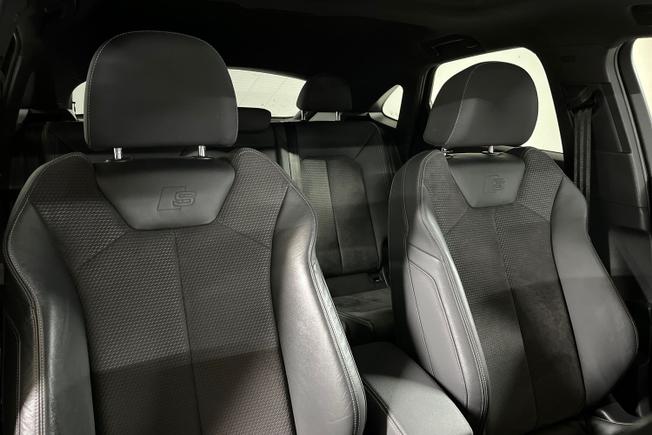 AUDI Q3 Photo 40