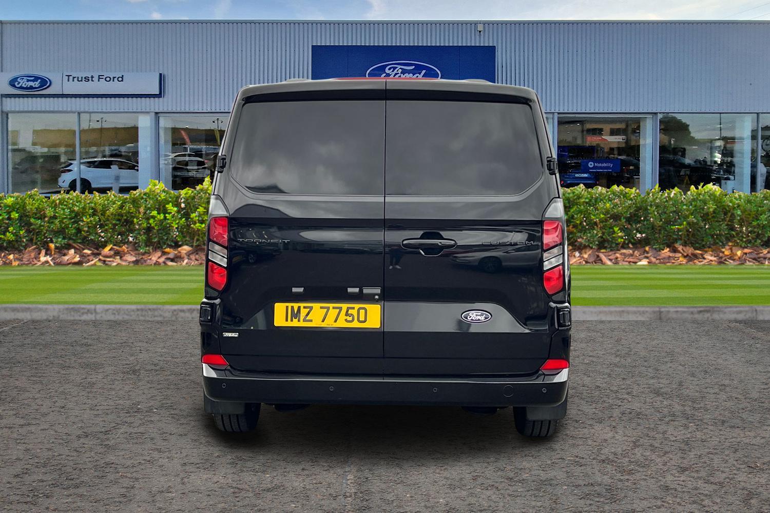 Ford TRANSIT CUSTOM Photo 12