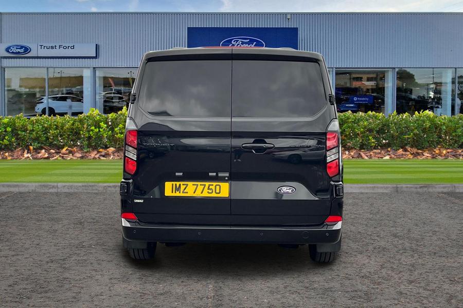 Ford TRANSIT CUSTOM Photo autoimg-537b9f0cba9c031230593fe4ad246a929d7cb0d3.jpg