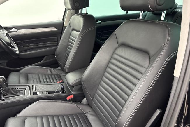 Volkswagen Passat Photo 22