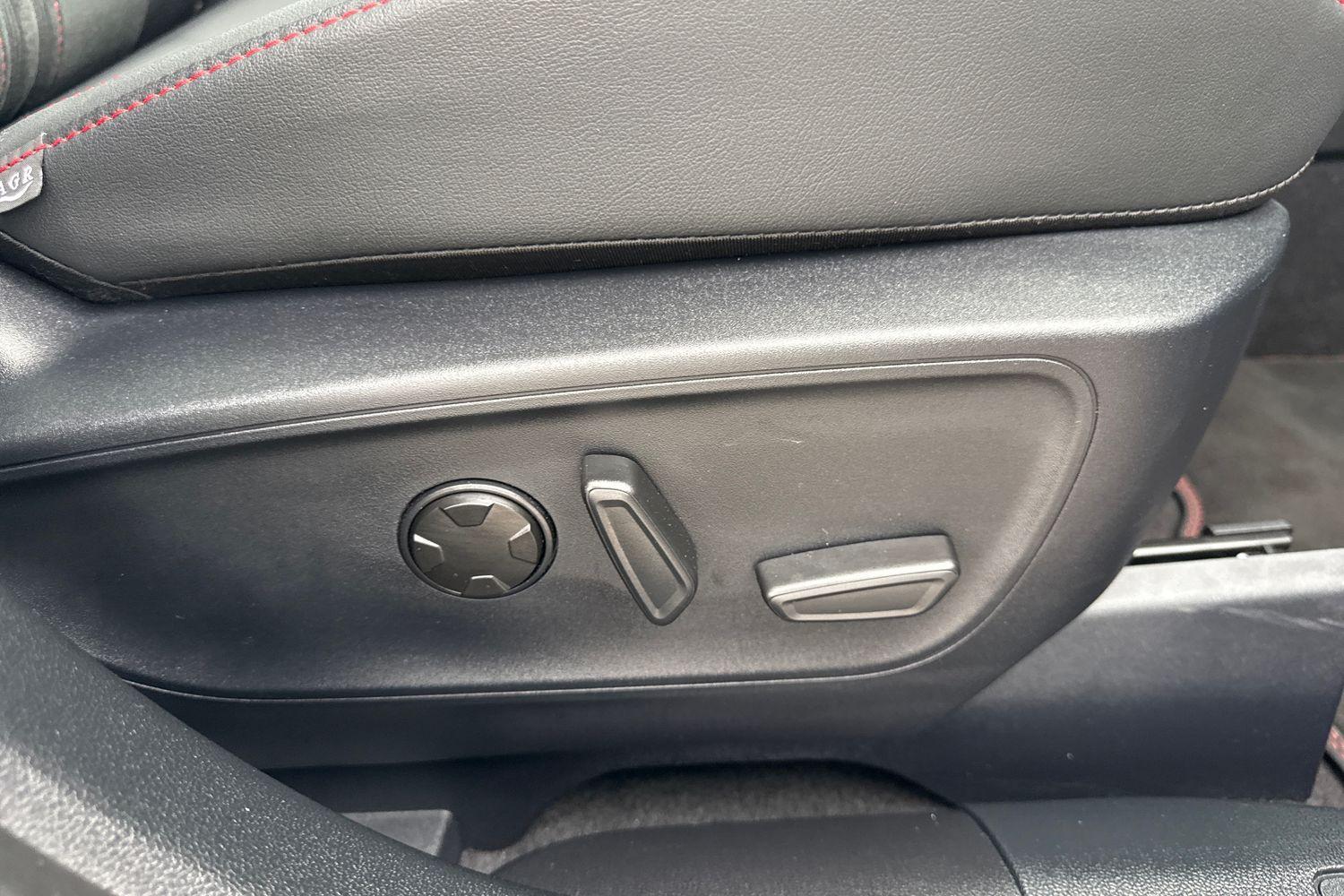 Ford Kuga Photo 21