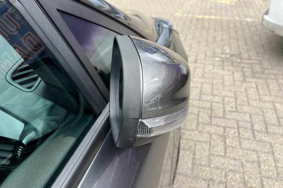Ford Fiesta Photo autoimg-537ee53341fef13e90c8ace02ec8d86e7d1d1299.jpg