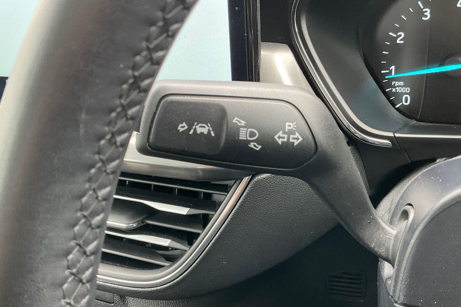 Ford Focus Photo 13