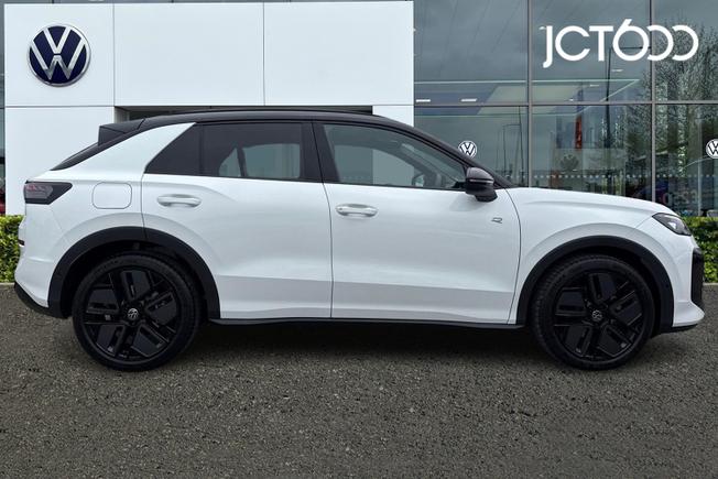 VOLKSWAGEN T-Roc Photo 4