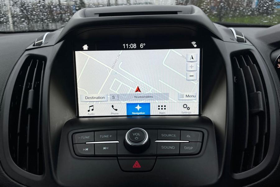 Ford KUGA Photo autoimg-538b95d9c5a8d7be543667fd00b17461fe4c87d3.jpg