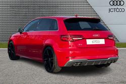 AUDI S3 Photo 3