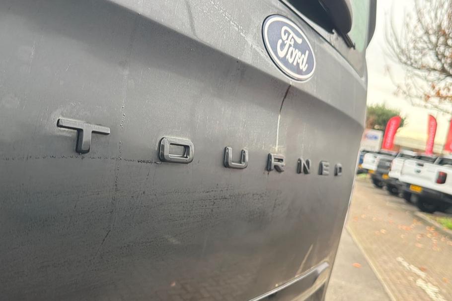 Used Ford TOURNEO CUSTOM 19