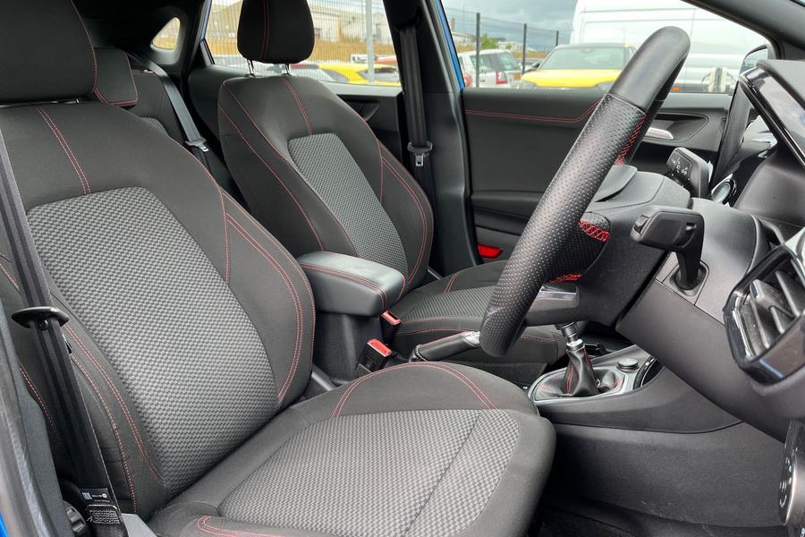 Ford Puma Photo autoimg-538c0e6fa4d6a3675398564a85389747f1e62ad2.jpg