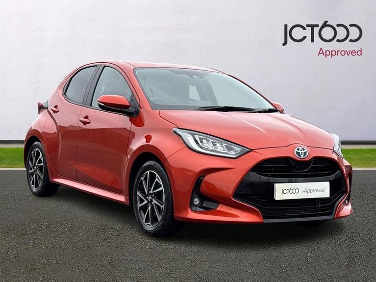 Used TOYOTA Yaris