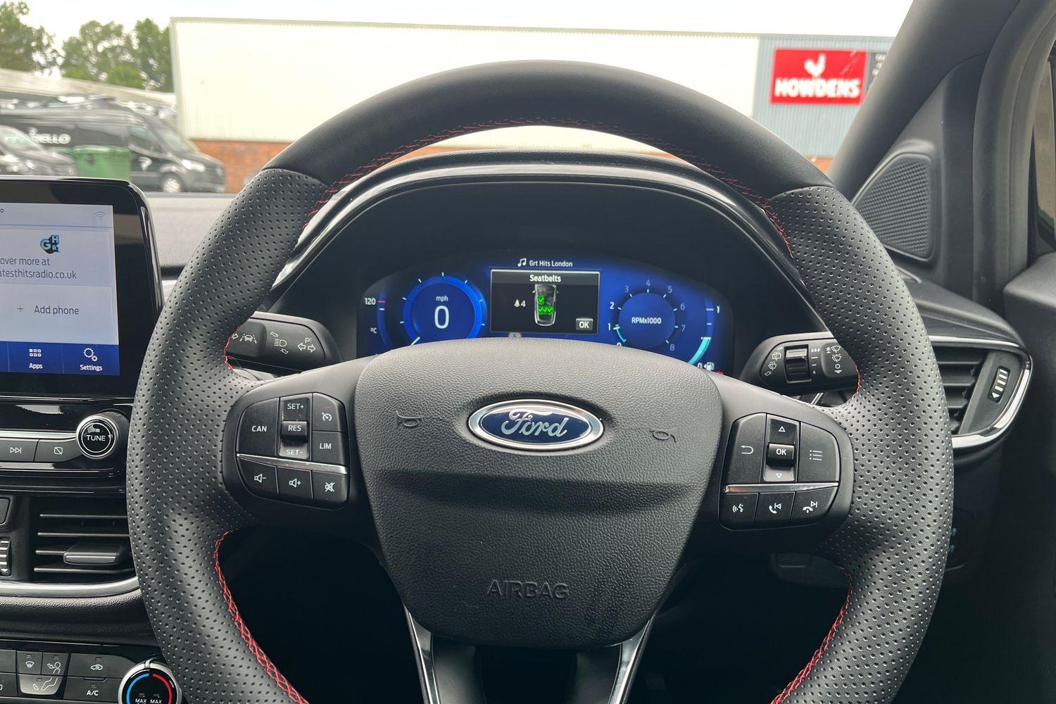 Ford Puma Photo 11