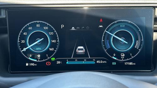 Hyundai TUCSON Photo autoimg-539359d81d026e413ce5f2158267d70a0298cad1.jpg