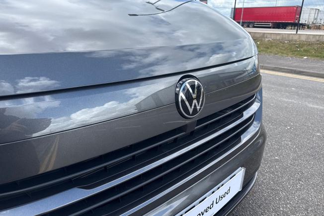 VOLKSWAGEN Transporter Photo 26