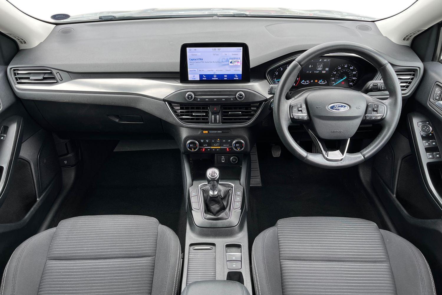 Ford Focus Photo 9