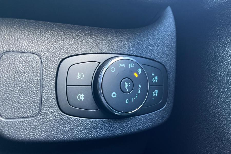 Ford PUMA Photo autoimg-53980a82f0780676fd577a1c2a03b93dc3f9a8ab.jpg