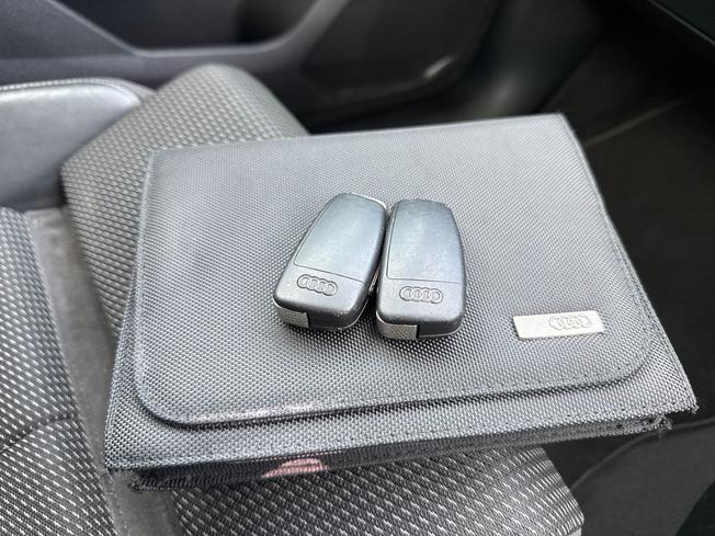 AUDI Q3 Photo 39