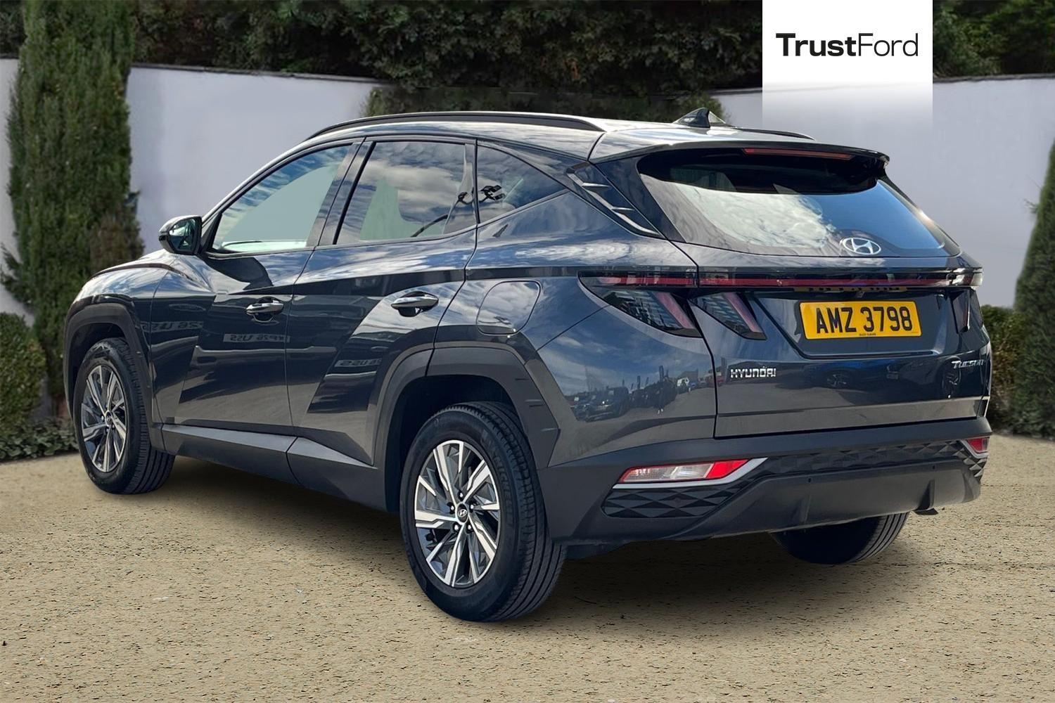 Hyundai TUCSON Photo 1