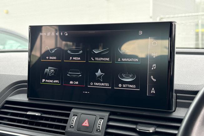AUDI Q5 Photo 13