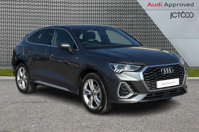 Audi Q3 Photo 1