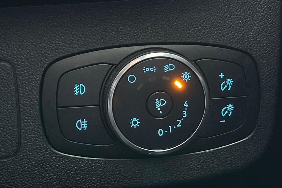 Ford PUMA Photo autoimg-539f3eec92441fadad4762c8dc4f33383bcd5e6d.jpg