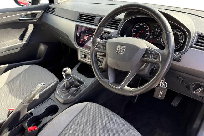 SEAT Ibiza Photo 6