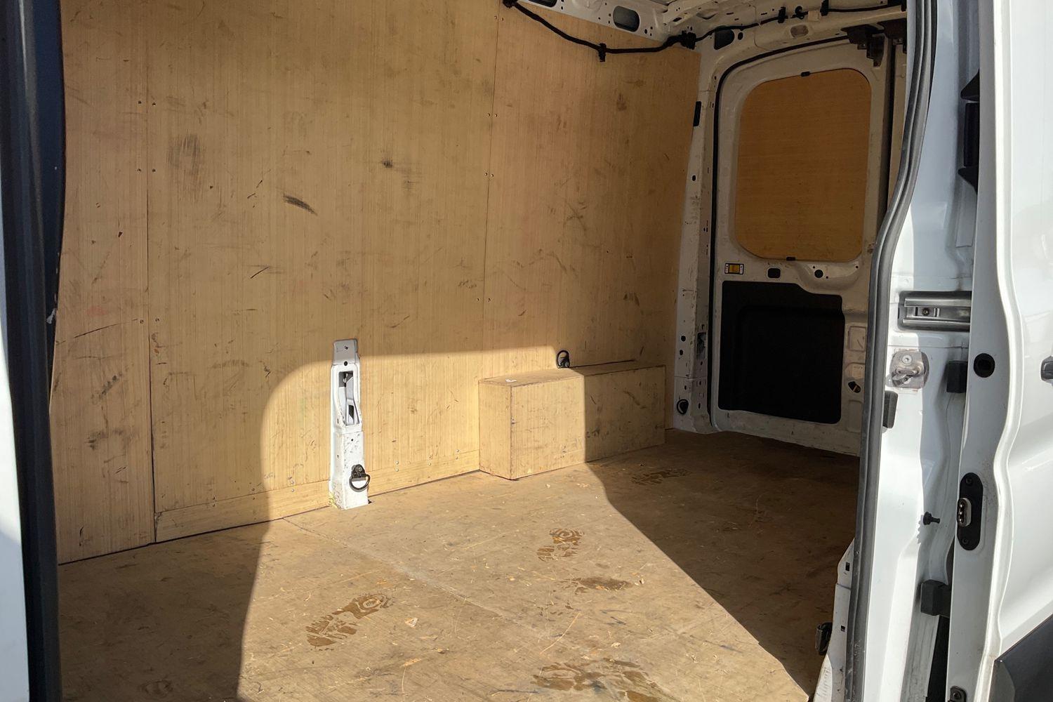 Ford TRANSIT Photo 3