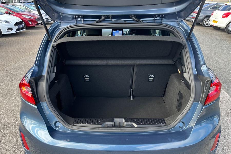 Ford FIESTA Photo autoimg-53ac45a3c114f92ee7d21d4eef5e799ab3a1a28a.jpg