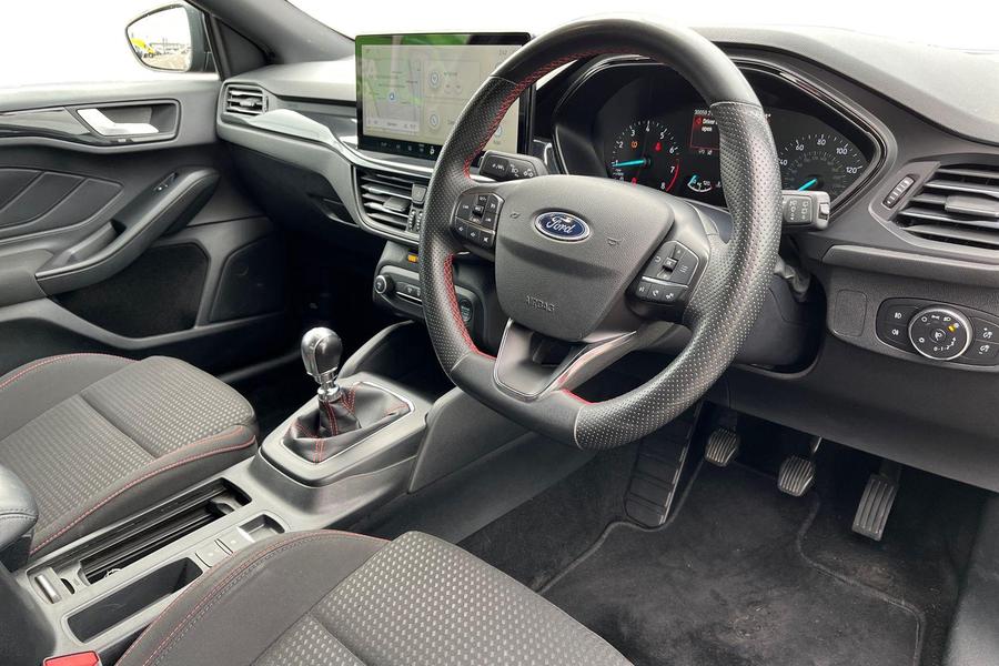 Ford Focus Photo autoimg-53b0b4155f678a426b71178b70422da66685ffec.jpg