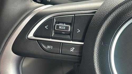 Suzuki Swift Photo autoimg-53b12cdd704a541c8162a78c2808b3cadeaaa1da.jpg