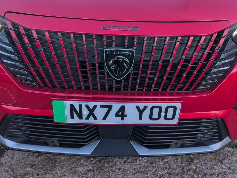 Used Peugeot E-2008 NX74YOO 26