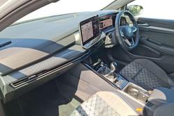 VOLKSWAGEN Golf Photo 2