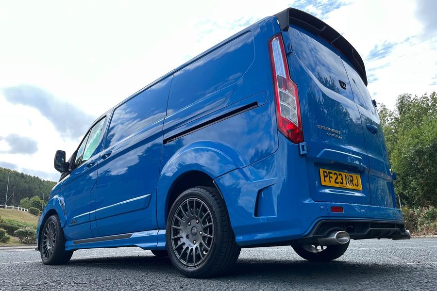 Ford TRANSIT CUSTOM Photo autoimg-53b9041b046dee0bb784cf360336eee4e0ec5810.jpg