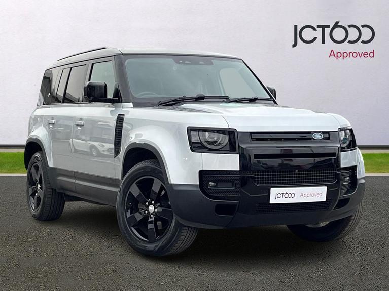 Used 2020 LAND ROVER Defender 110 2.0 SD4 First Edition SUV 5dr Diesel Auto 4WD Euro 6 (s/s) (240 ps) Silver at JCT600