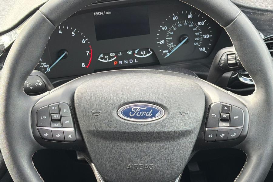 Ford FIESTA Photo autoimg-53bc37c7d0bacb3031739cdef306a9b626822d55.jpg