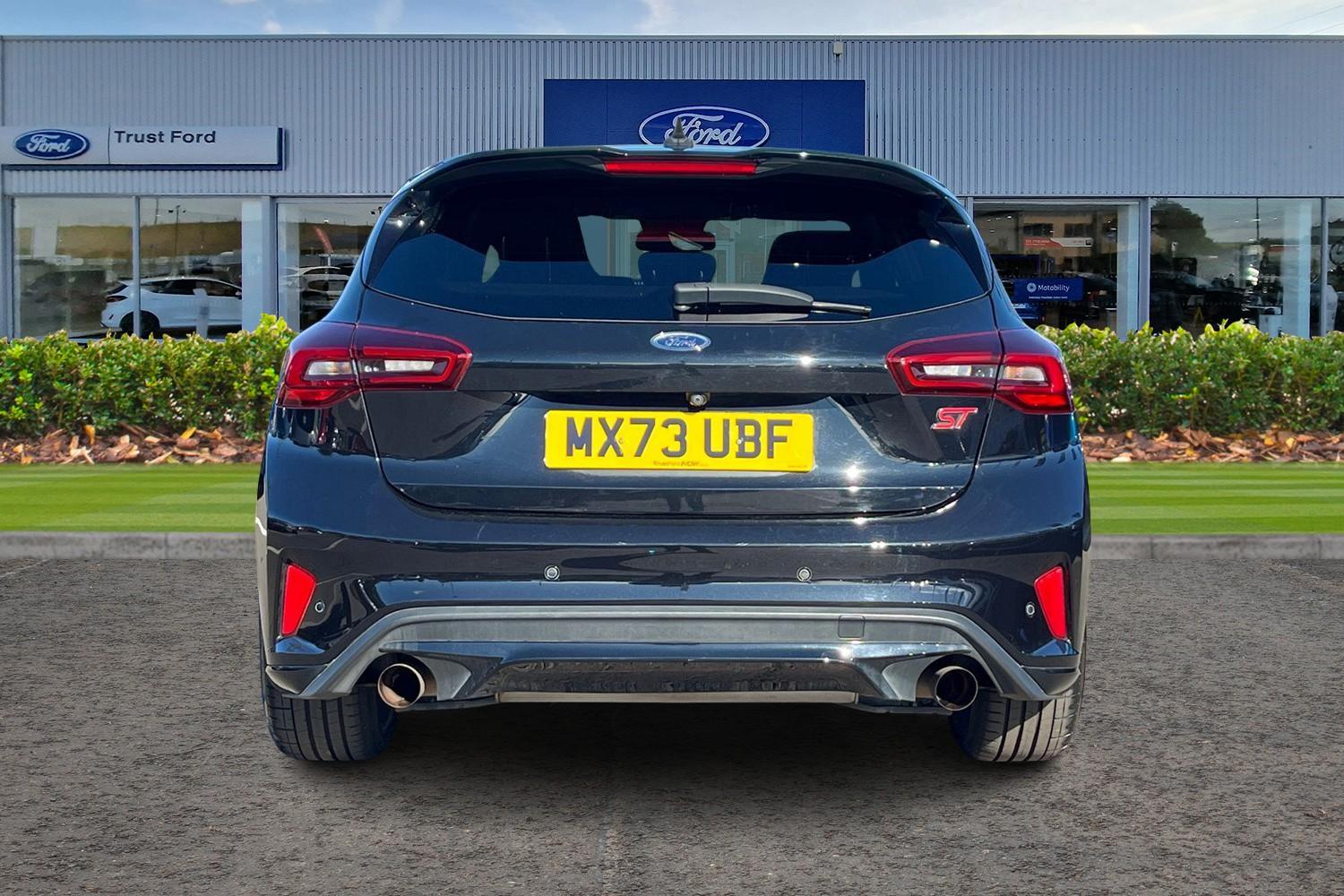 Ford Focus Photo 6