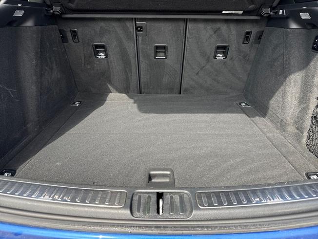 PORSCHE Macan Photo 12