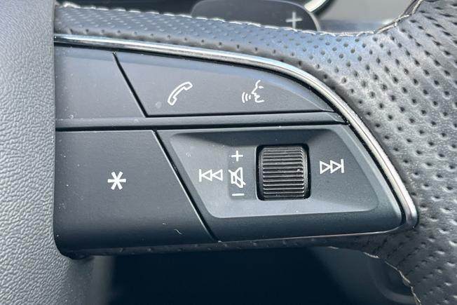 AUDI Q5 Photo 17