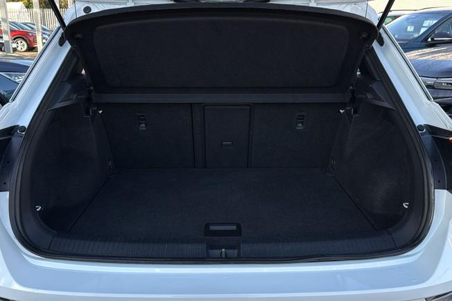 VOLKSWAGEN T-Roc Photo 12