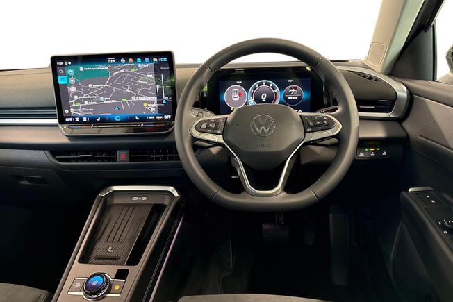 VOLKSWAGEN T-Roc Photo 11