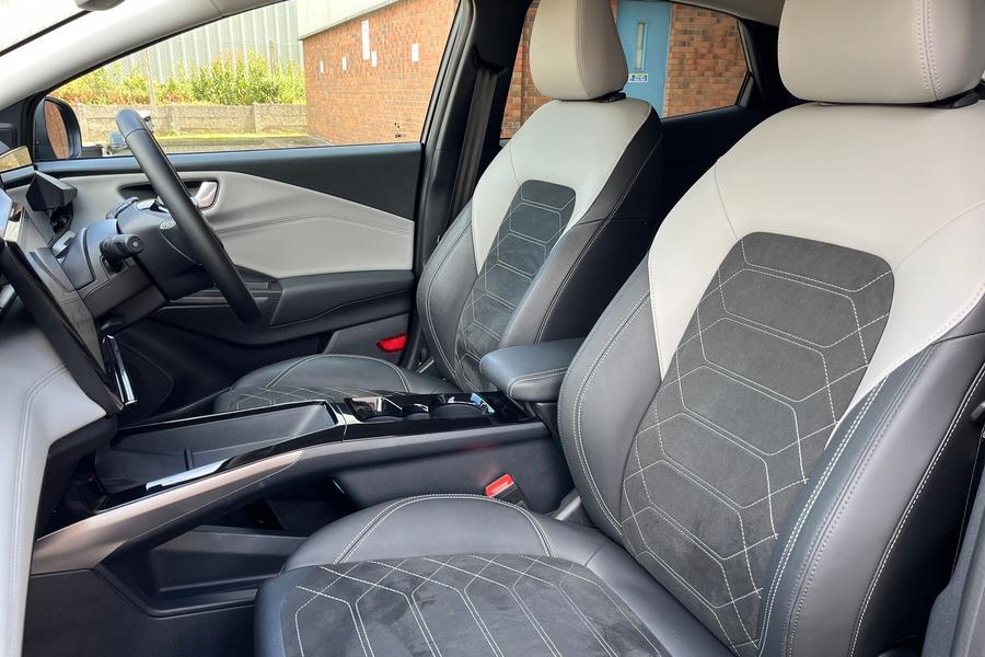 Ford PUMA Photo autoimg-53c5203b42596f84d3bcf18587b60d92da9b2d78.jpg